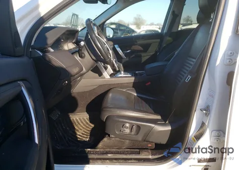 2022 Land Rover Discovery Sport S z USA, uszkodzony, nr VIN SALCJ2FX2NH910471